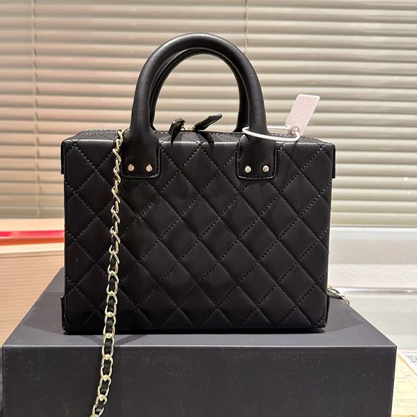 Sac de designer de luxe Petit sac à main de valise classique Totes Sacs de mode Shopping Diamond Lattice Chaîne Sac à bandoulière Sac à bandoulière Sac de maquillage pour femmes