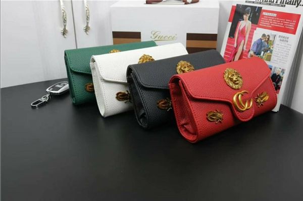 Luxurys Bolsas de diseñador Bolso de hombro para mujeres Totas de mensajero de bolsillo de moda Moda Metálicas Manos Crossbody Clutch Pretty Tiger Head Bun