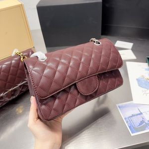 Sacs de créateurs de luxe fourre-tout sac à main bandoulière sac à bandoulière de haute qualité femme métal classique dame sac à poussière chaîne de haute qualité caviare et cuir de peau de mouton 23cm