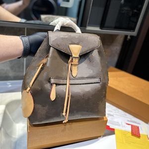 Luxe designer boekentas meisjes boekentas casual stijl rugzakken grote capaciteit brief afdrukken bloem stevige tas computer