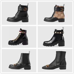 Luxurys Designer Boots Dames Enkellaarsjes Star Shoes Platform Chunky Heels Martin Buckle Diamond Real Leather Outdoor Winter Botas Mujer