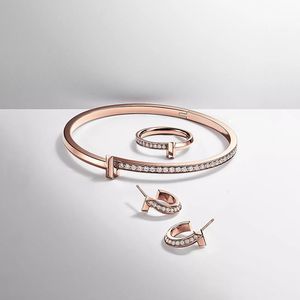 Luxurys Designer armband voor dames T1 Narrow Diamond Hinged Bangle Trend fashion ring oorbellen van hoge kwaliteit boutique cadeau sieraden goed mooi met doos