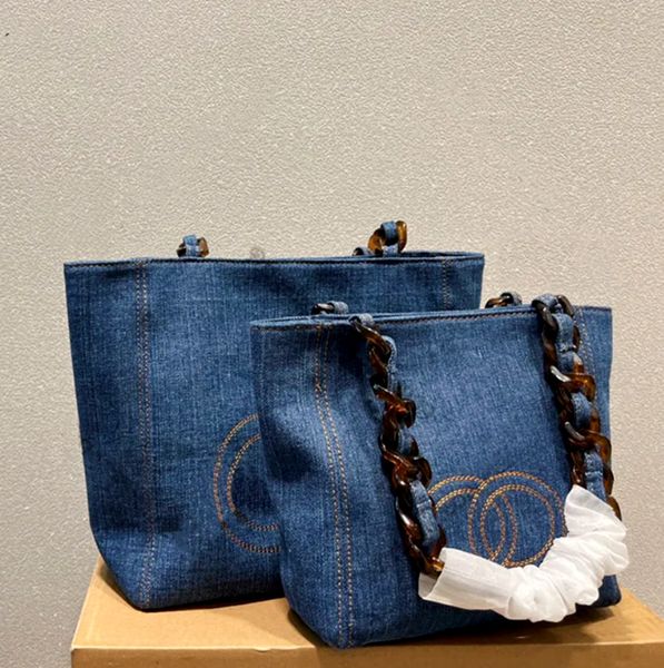 2023 Luxurys Designer Denim Tela Bolsa de asas Etiqueta Triángulo Bolsas de hombro de gran capacidad Banquete para mujer Compras Boda Ocio Paquete de negocios Caliente