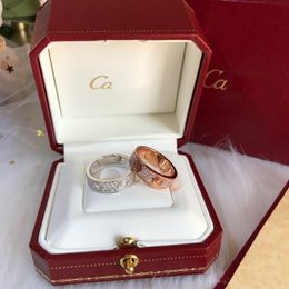Luxurys Designer Shine Full Diamond Screw Ring Women Men Hoogwaardige roestvrijstalen Diamant Nagelaar Ring Sieraden Gift