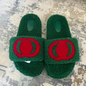 nieuwe pluizige sandaal mode luxe Designer mannen Slippers outdoor Casual Schoen tazz bont sandale Muilezel herfst vrouw Winter indoor Slipper dame Slide Platte hak sliders