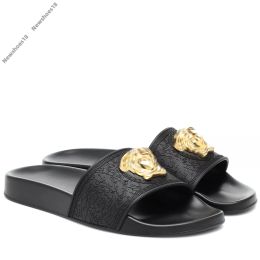 Luxurys Pantoufles de créateurs Nouveaux classiques de la mode PALAZZO sandale Casual chaussure Mule hommes femmes sandale Sliders Logo en métal pantoufle plate-forme d'été diapositive plate vente en gros