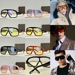 Luxurys Designer Lunettes de soleil pour femmes hommes Version avancée Brand Eyewear Tombboy Sunglasses Gold Fild Glasshes Designers Shades Top Squared Eyeglass