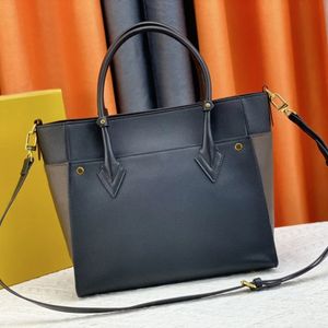 Luxurys Designer Tote Sac Womens sur mes sacs à main Sac à main
