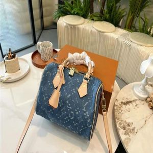 Luxurys Designers Bags Navy Blue Denim Jacquard Cross Body Body Sacs Sac à main imprimé Couleur de sac à main