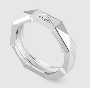 Luxe Ontwerpers Band Ringen Mode Mannen Vrouwen Titanium Staal Gegraveerde Brief Patroon Liefhebbers Sieraden Smalle Ring Maat 5-11