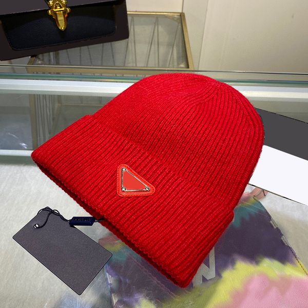 Luxurys Designers Beanie Femmes Senior Élégant Automne Cap Hommes Top Qualité Mode Chapeau Loisirs et Polyvalent Ajusté Chapeaux De Laine Cadeaux Exquis Très Joli