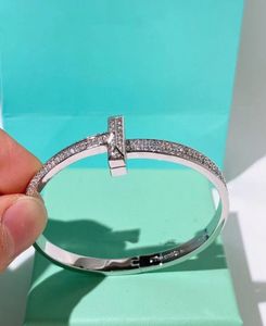 Luxurys Designers armband Tanys Dames Bedelarmband top Metalen sieraden Ketting Eenvoudige mode Prachtige cadeaus heel mooi origineel4823270