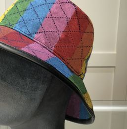 Luxurys Designers Bucket Hat voyages en plein air hommes et femmes loisirs mode chapeaux de soleil avec casquette de pêcheur windrope 3styles bien sympa