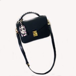 Luxurys Designers Sacs à main Sacs à main de haute qualité Femmes Sac Leopard Véritable Cuir Metis Mono Empreinte Cuirs Sacs à bandoulière Crossbody 02