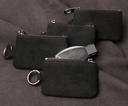 Luxurys Designers Man Key Wallets Buckle Bag Car Keychain Handgemaakte Alcantara Leer Hoogwaardige Keychains Woman Purse Tassen Paarhanger Accessoires 2292