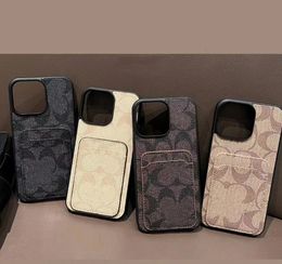 Luxurys Designers Caxe de téléphone en cuir pour iPhone 15 Pro Max 14 13 12 Mini 11 xs xr x 8 7 Plus 15Plus Fashion Print Design Letter Classic Back Cover Case Luxury Mobile Shell