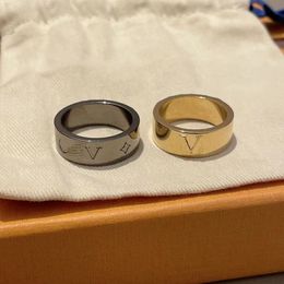 Luxurys -ontwerpers Ring Gedrukte ringen voor vrouwen klassieke letters goud en verzilverd stel topniveau cadeau casual mode feestje