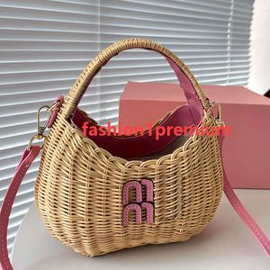 Luxurys Designers Sacs fourre-tout pour femmes sacs de sac à main design de rotin tissé mini sacs Bags d'épaule pour femmes sacs à main sac à main 2306033pe