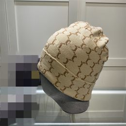 Diseñadores de lujo Hat de invierno Montañismo Geaneering Hombre y gorra de moda para mujeres Lana de punto de punto ¡Caberas cálidas Amantes de diseñadores Gorro de diseñador