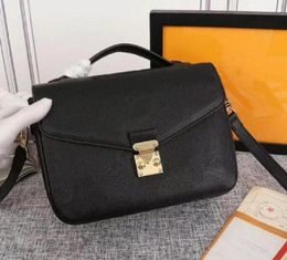Luxurys Designers Women Bag Messenger Bags Classic Style Fashion Shoulder Lady Toes Handtassen Evening Cosmetische tassen Cases Wallet