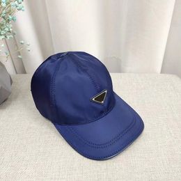 Luxurys Desingers Carta Gorra de béisbol Mujer Caps Manempty Bordado Sombreros para el sol Moda Gorras de bola Bordado Lavado Protector solar Bonito