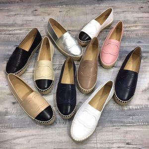 Luxurys Fashion Fisher Mans Pantoufles Chaussures de designer d'été Sandales en cuir Espadrilles Plate-forme Femmes Robe Chaussure Toile Voyage en plein air Danse Lady Chaussures de sport plates