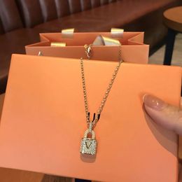 Luxurys Mode Halskette Designer Halsketten Hochwertige Schlüsselanhänger Schmuck Paar Anhänger L3QN