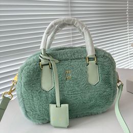 luxe handtas vilten crossbody tas Dames Luxe Designer Tassen Mode veelzijdige effen kleur handtassen met stofzak