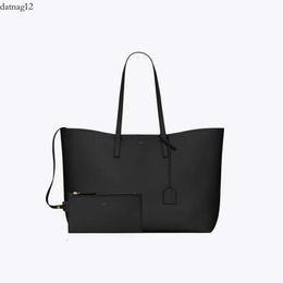 Luxurys Sac à main Épaule d'embrayage Tote Designers Sac pour femme Mens sur le sac à bandoulière en déplacement Sac à main en cuir Noir Poignée supérieure Shopper Mère Voyage Gym Femmes 3052