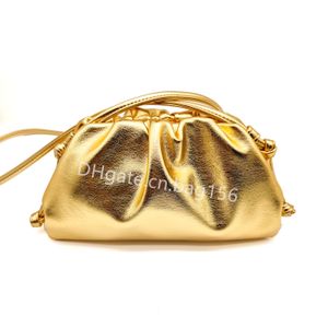 Bolsos de lujo Bolsos de diseñador de calidad 10A Mirror para el hombro para el embrague de mujeres Mini mini bolsas de bolsas de bolsas para hombres Nube de tejido plateado NiNing Cross Crossbody Bolse