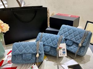 Luxurys Handbags Mini Denim Vollier sac à main sac de mode Blue Blue Denim Canvas Silver Heart Silver Chain Strap Back Designer Femmes Femmes Crossbody Sac