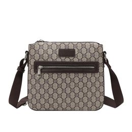 Luxurys Messenger Sac Hommes Designers Épaule Trio District Voyager Aérogramme Stumur Studio Sacs Bandoulière Mode Gaufrage PU Lea283z