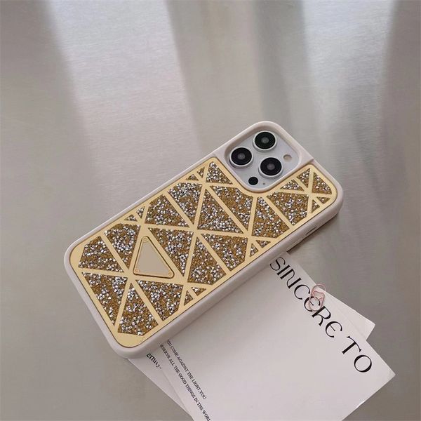 Luxurys Sparkling Strass Téléphone Cas Designers Mode Golden Silver Triangle Lettres iPhone Cover Case pour iPhone 14 13 12 Pro Max