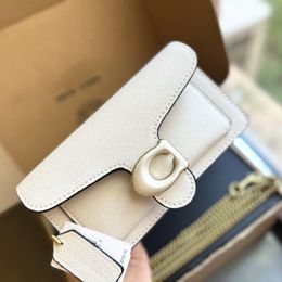 Luxurys Tabby Épaule Designer Sac pour Femmes Mode Blanc Rose Véritable Chaîne En Cuir Mini Pochette Sac Femme Mens Fourre-Tout Cleo Crossbody Embrayage Sac À Main Et Sac À Main