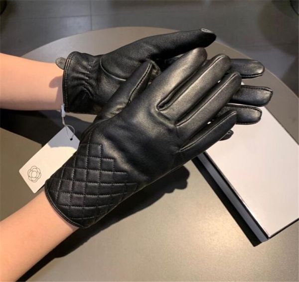 Guantes de lujo de Luxurystreet con guantes de cuero de diseñador de cajas 039S Guantes al aire libre.