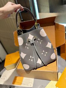 Lvneonoe Hand-held bucket bag met gradiëntprint dames nieuwe mode met trekkoord veelzijdige cross-body tas met één schouder zomerhandtassen met grote capaciteit Boodschappentas portemonnee