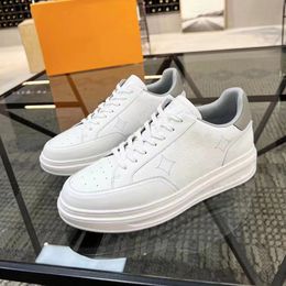 LVSE Casual Designer Luis Vuittons Mens Beverly Viton Hills Chaussures sportives de baskets blanches Sneakers en cuir authentiques Stars Leathers Low Top Runner Platform Trainers