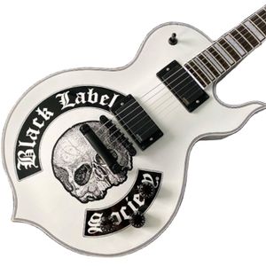 Lvybest Guitarra eléctrica china M Logo Cuerpo de caoba Mástil de arce Cráneo blanco