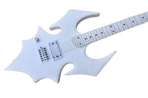 Lvybest elektrische gitaar linkshandig witte ongebruikelijke vorm vleermuis body met esdoorn nek chrome hardware aanbieding aangepast