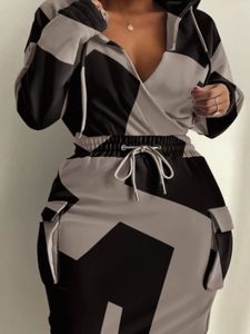 LW grande taille décontracté femmes imprimé géométrique cordon sweat à capuche Robe Cargo conception de poche Robe élégante tenues de bureau 240318