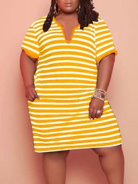 LW Plus -size jurken V Hals Gestreepte zakontwerp Jurk Zomer Korte Mouw Midi Dress Vestido Loose Casual Women Clothing 240426