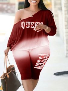 LW plus taille reine pantalon de lettre de gradient rose réglé un t-shirt d'épaule et un pantalon d'étirement de gaine correspondant aux femmes pour les femmes 240320