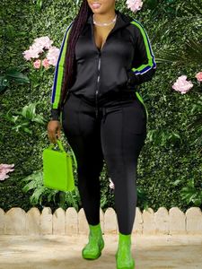 LW Plus Size Deux pièces ensembles Rayé Kangourou Poche Survêtement Ensemble Femme Survêtement 2 Pièces Ensemble Automne Femme Jogging sport suit240318