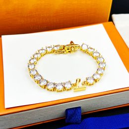 LW Crystals Bracelet de marque française T0P couple de qualité Bracelet designer pour femme bijoux diamant style classique mode cadeau exquis 004