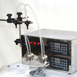 LY-138 Pompe magnétique à têtes simples ou doubles Machine de remplissage de liquide de bureau CNC entièrement automatique pour boissons gazeuses, vinaigre de vin, sauce soja, etc.