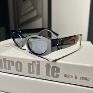 M Gafas de sol de lujo lentes ovales UV400 Radio Resistente a la RETRO MARCO RETRO GAJAS PEQUEÑAS PLACA AVANZADA Avanzada Belleza