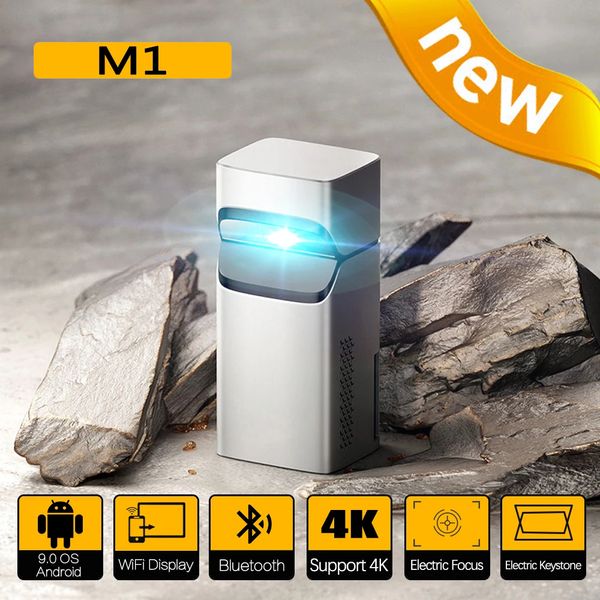 M1 4K Ultra HD Projecteur Smart Home 3D Ultra Short Focus Zoom Electronic Outdoor Projecteur Video Cinema TV pour le jeu