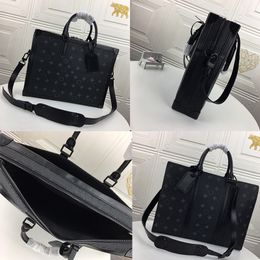 Sac à main à bagages M44952 Sac de créateur Black Flowerred Luxury Handsbag For Men Fashion Unisexe Canvas Sac à bandoulière Sac à bandoulière Sac de voyage Messager