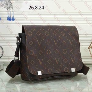 M45272 Heren Crossbody Postman bag Luxurys Designers bags Herenportemonnees Klassieke stijl Modetas messenger bagss sacoche pouch damesportemonnee aktetas designertas