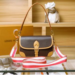 M45985 Sacs à bandoulières Femme designer sac Diane sacs à main 5aaaa Messenger Purs Pu Leather Handbag Tote Satchel Wallet